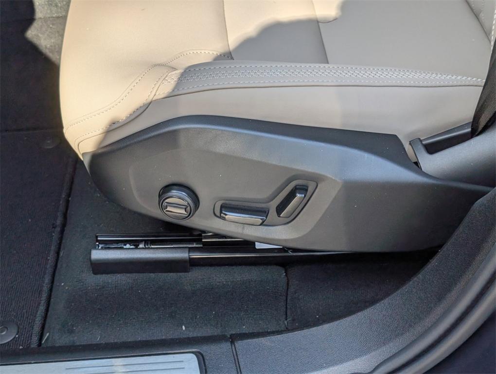 new 2026 Volvo XC60 car