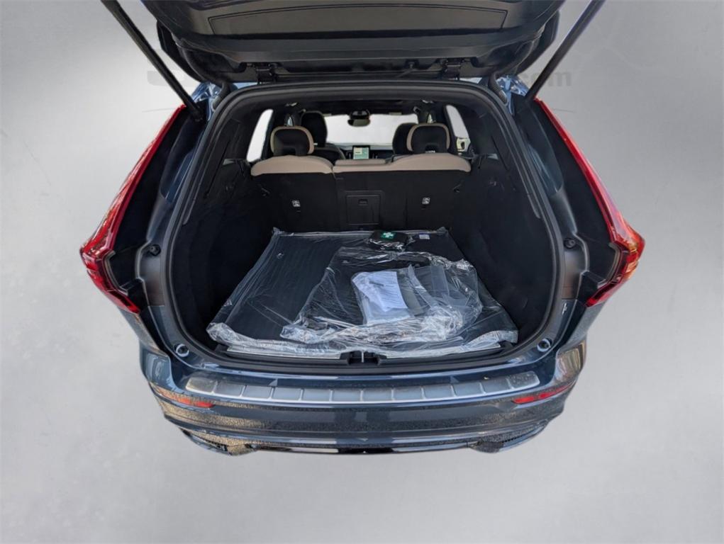 new 2026 Volvo XC60 car