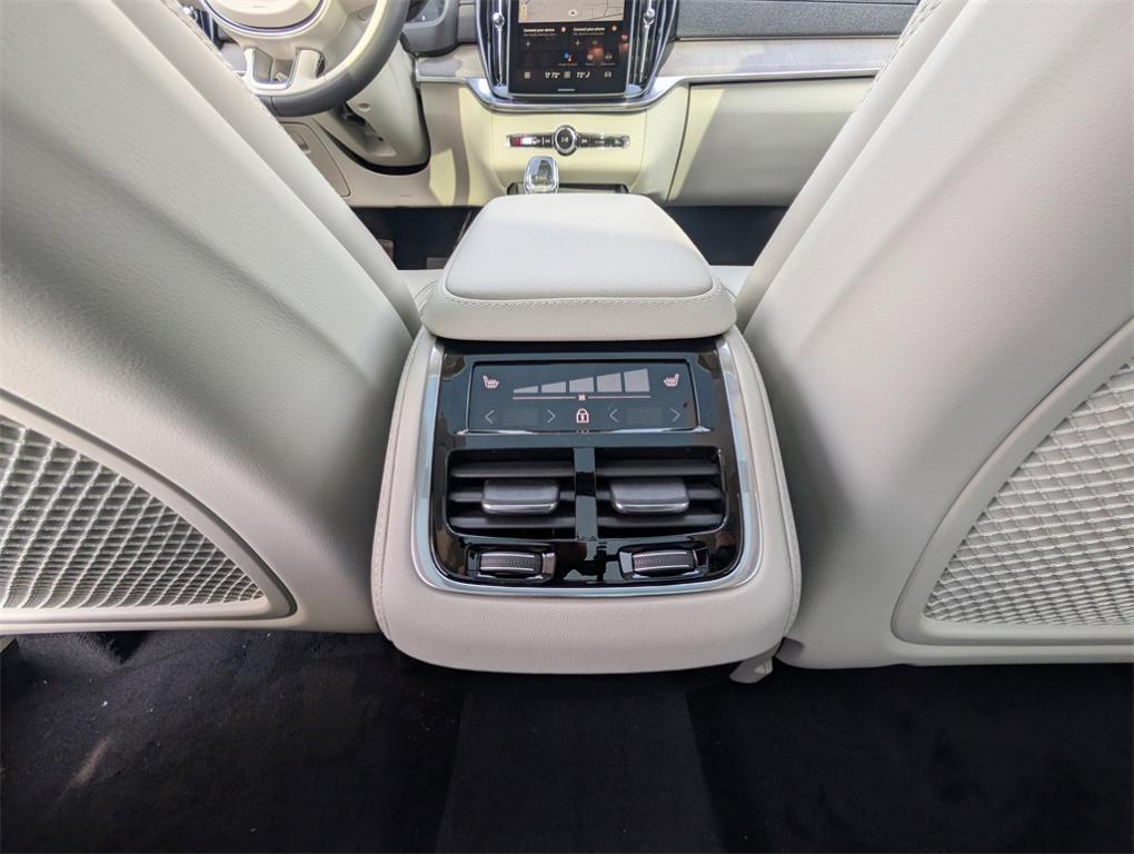 new 2026 Volvo XC90 car