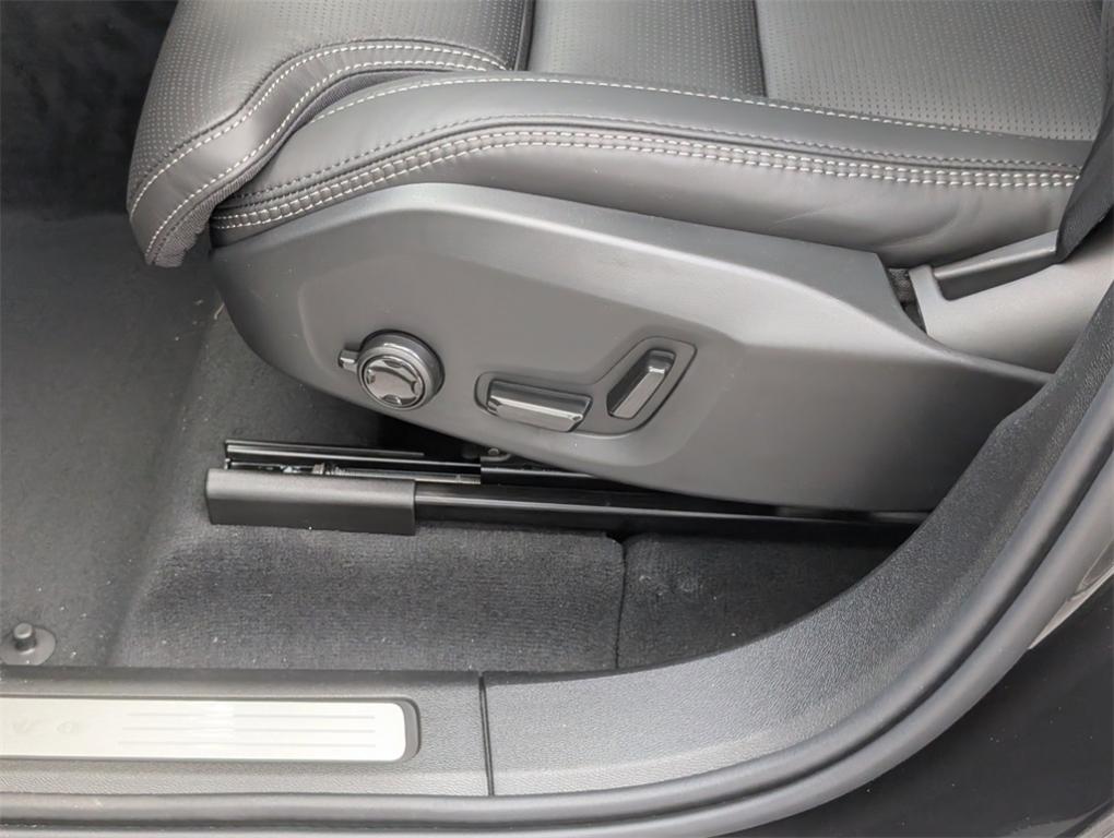 new 2026 Volvo XC60 car