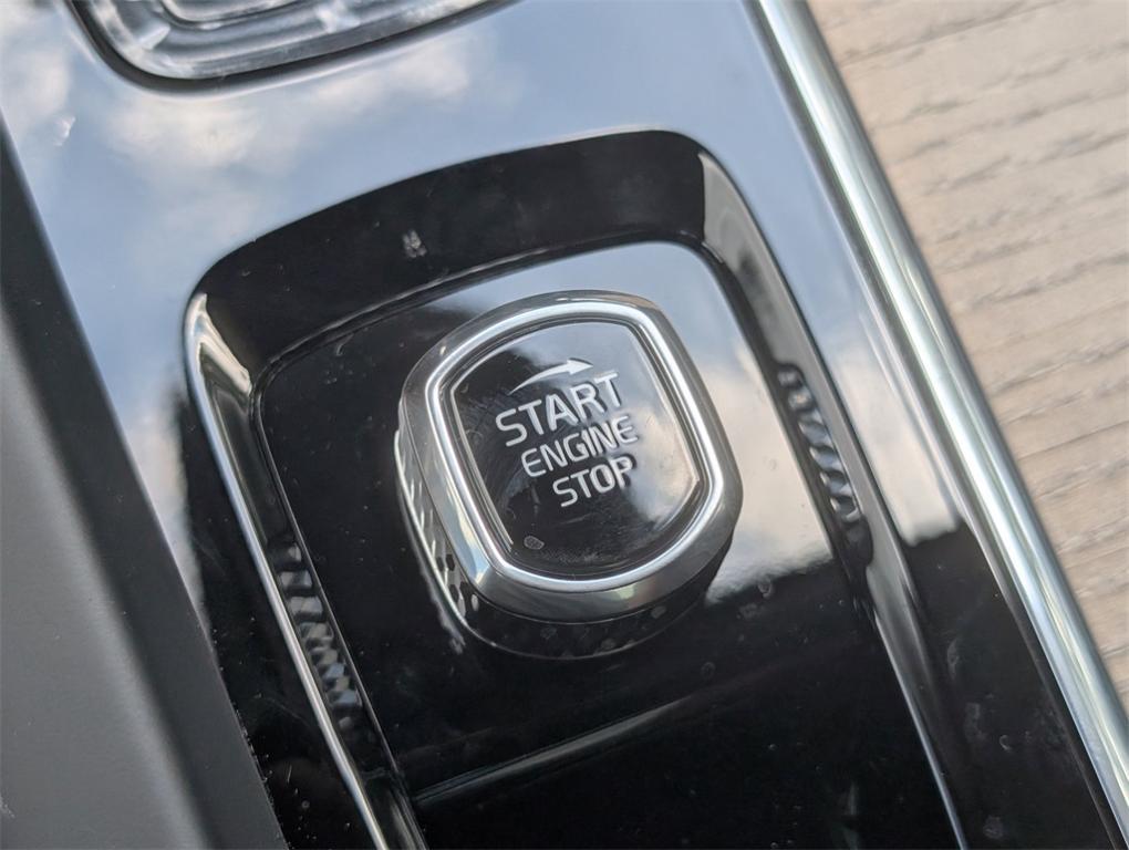 new 2026 Volvo XC60 car