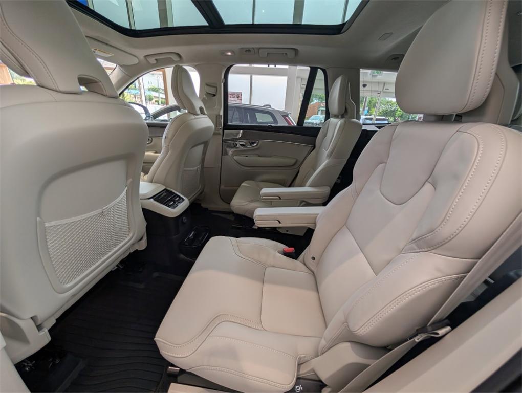 new 2025 Volvo XC90 Plug-In Hybrid car, priced at $89,600