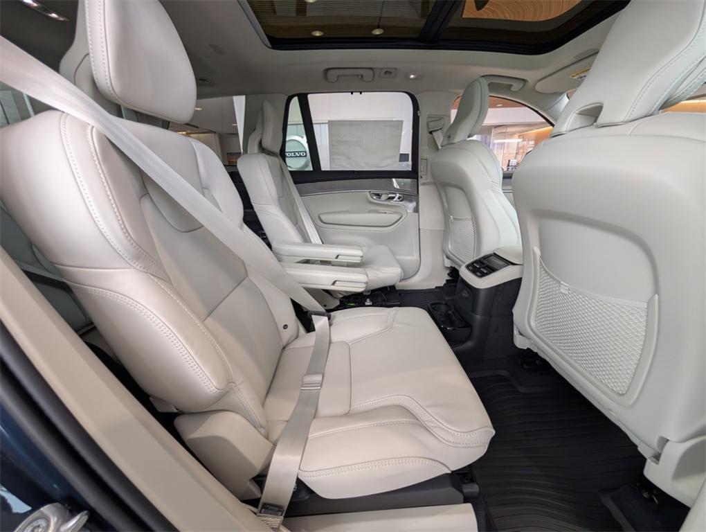 new 2025 Volvo XC90 Plug-In Hybrid car, priced at $89,600