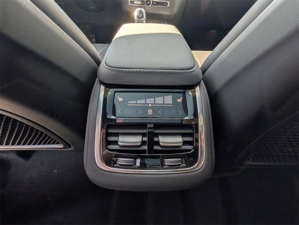 new 2026 Volvo XC90 car