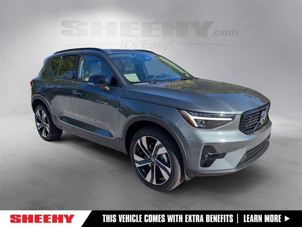 new 2026 Volvo XC40 car
