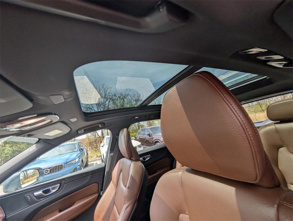 used 2023 Volvo XC60 car, priced at $32,970
