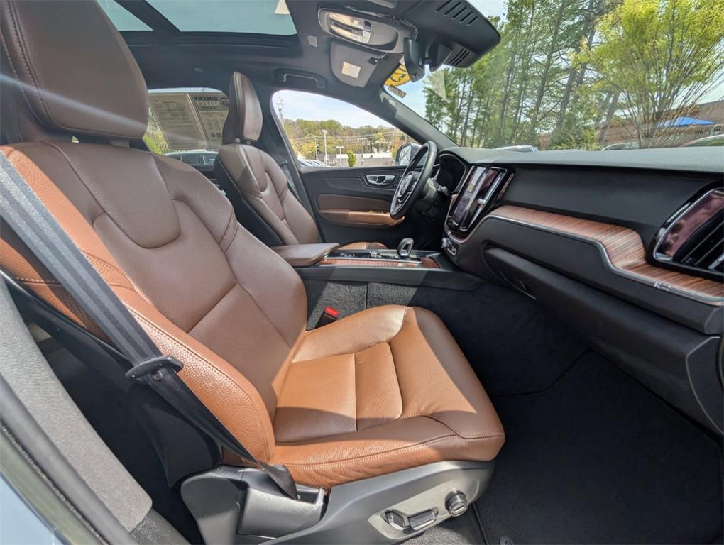 used 2023 Volvo XC60 car, priced at $32,970