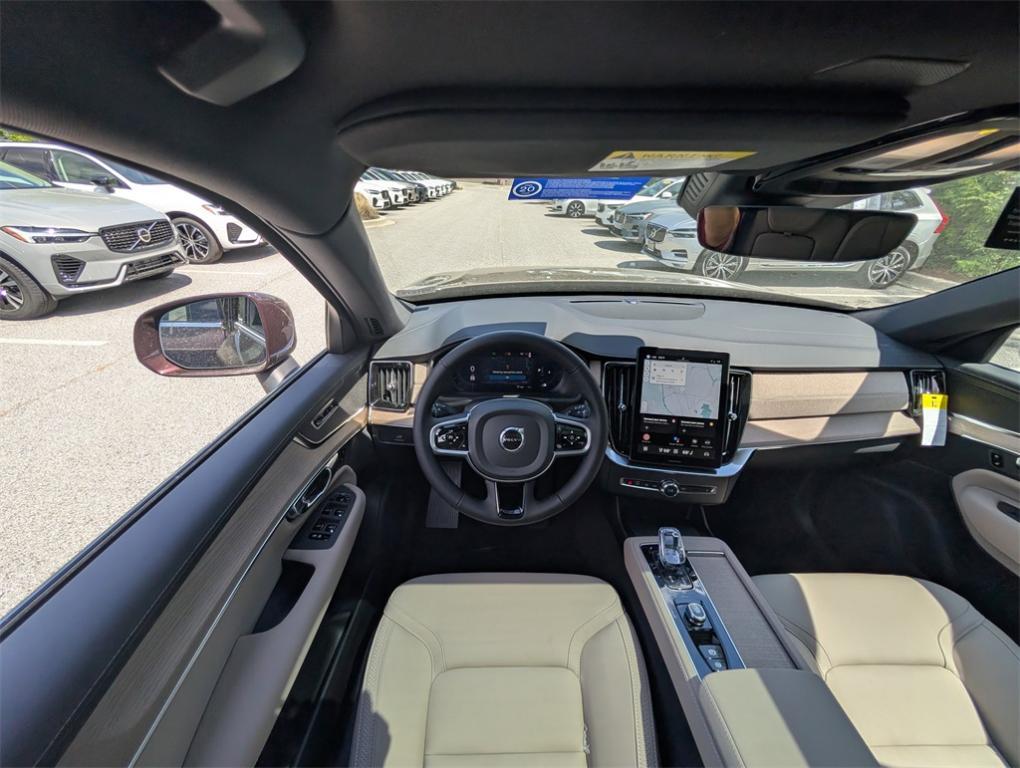 new 2025 Volvo XC90 car, priced at $60,495