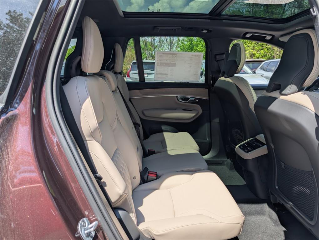 new 2025 Volvo XC90 car, priced at $60,495