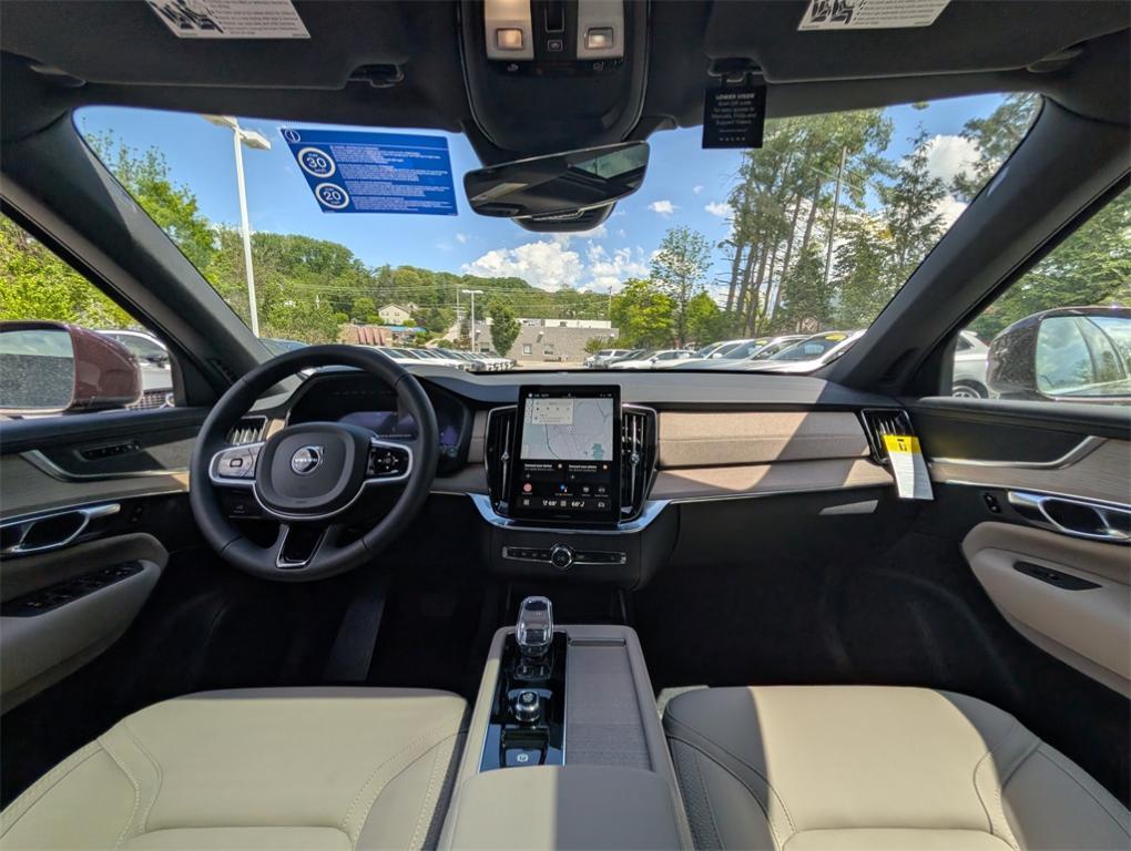 new 2025 Volvo XC90 car, priced at $60,495