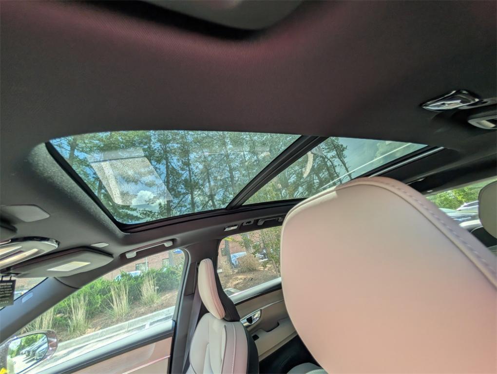 new 2025 Volvo XC90 car, priced at $60,495
