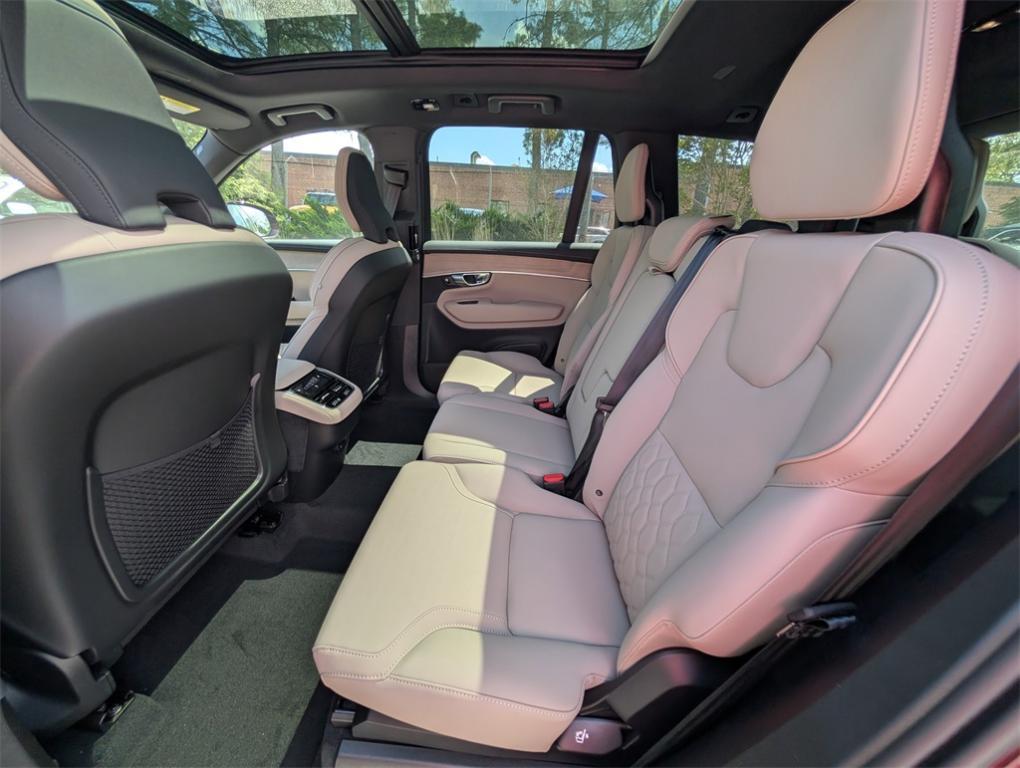 new 2025 Volvo XC90 car, priced at $60,495