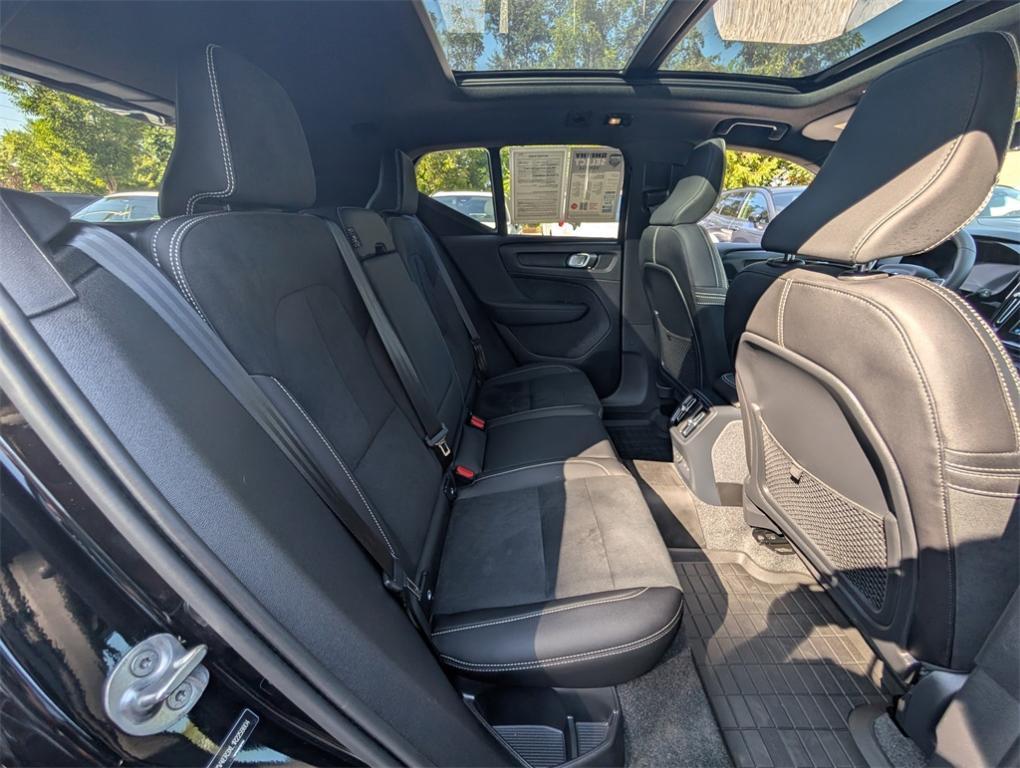 used 2024 Volvo XC40 Recharge Pure Electric car, priced at $35,970