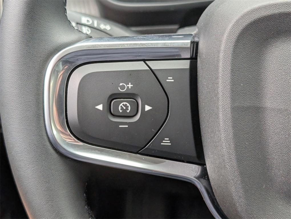 new 2026 Volvo XC40 car