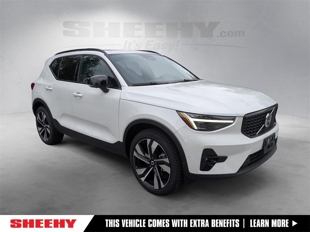 new 2026 Volvo XC40 car