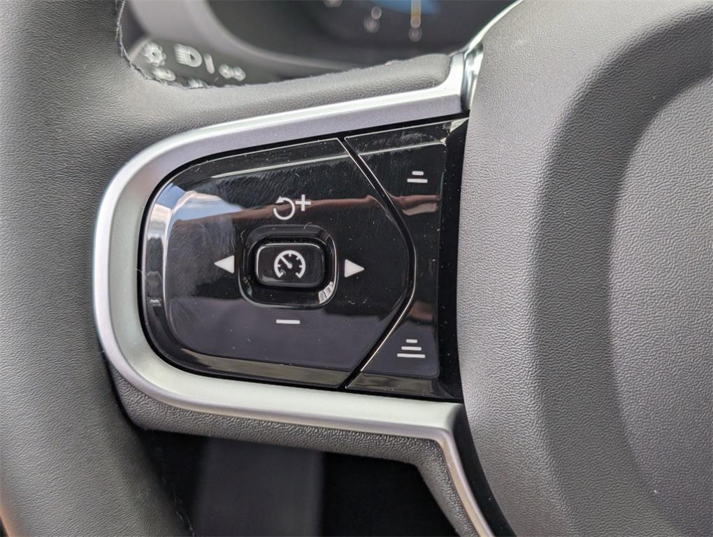 new 2025 Volvo XC60 Plug-In Hybrid car, priced at $65,445