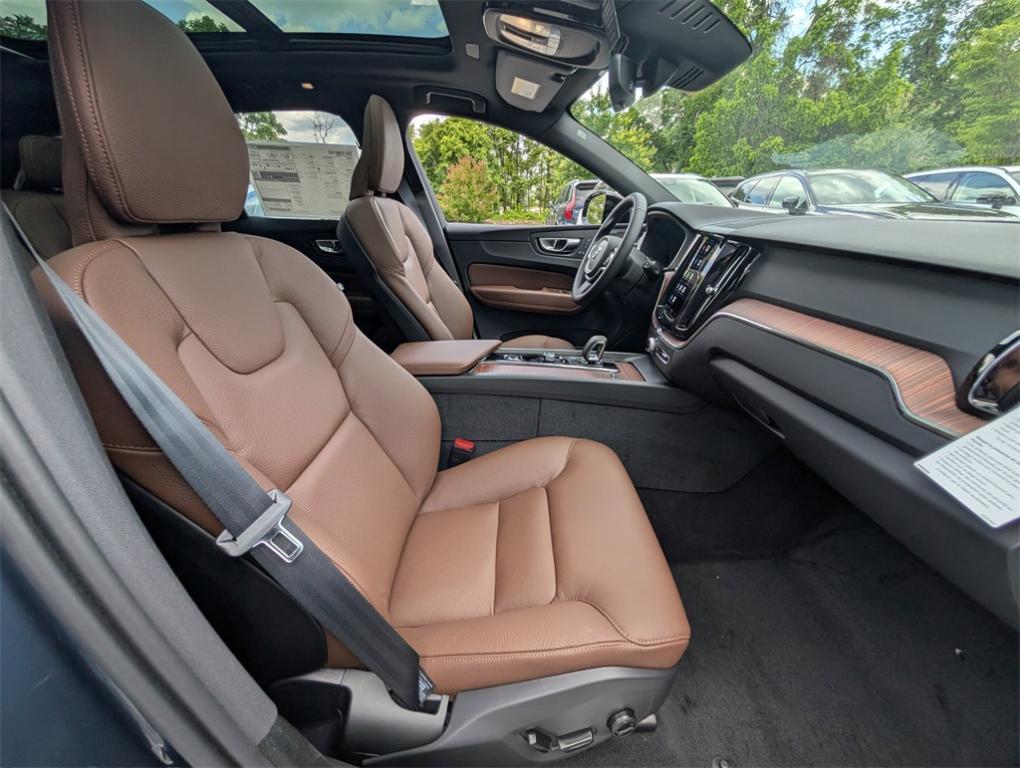 new 2025 Volvo XC60 Plug-In Hybrid car, priced at $65,445