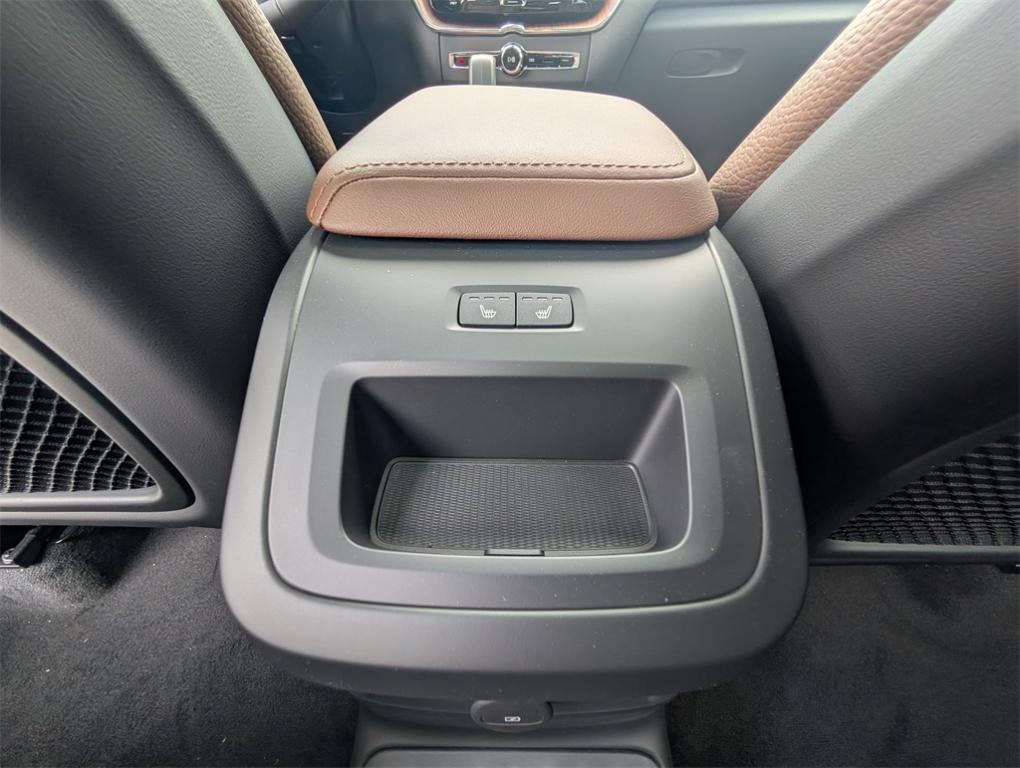 new 2025 Volvo XC60 Plug-In Hybrid car, priced at $65,445