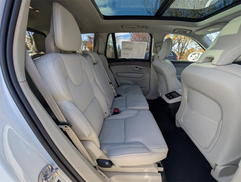 new 2026 Volvo XC90 car