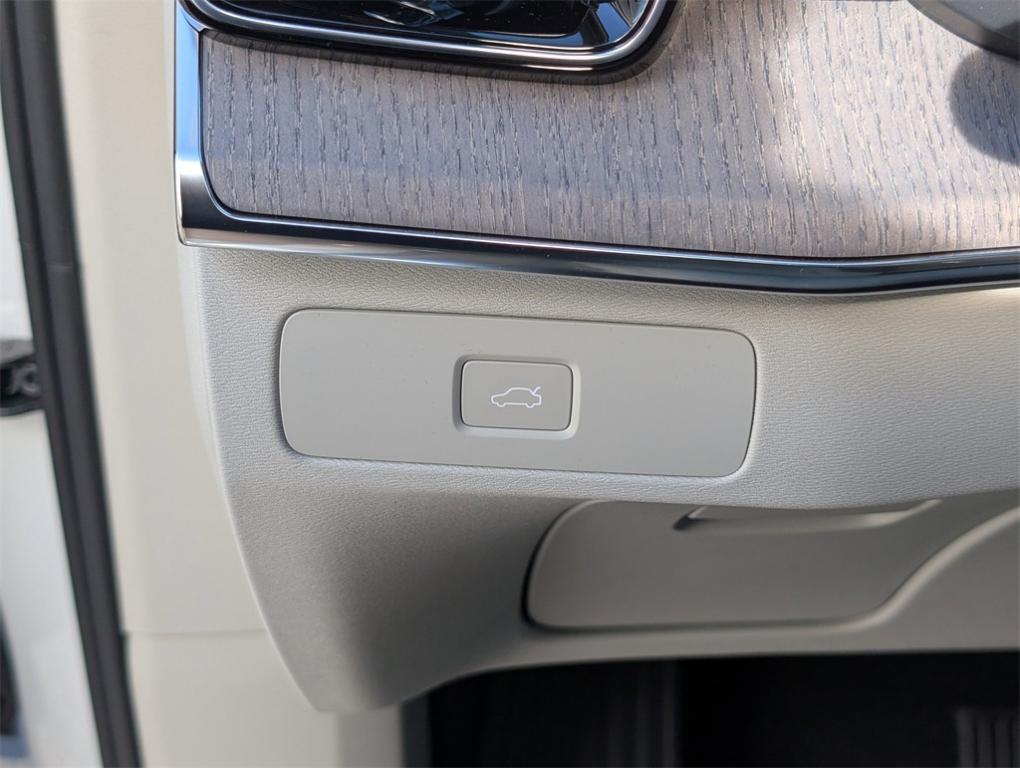 new 2026 Volvo XC90 car