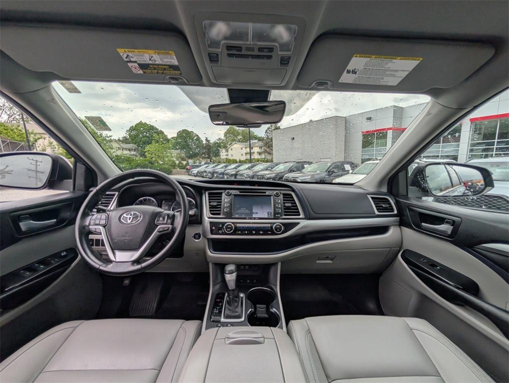used 2018 Toyota Highlander car, priced at $24,988
