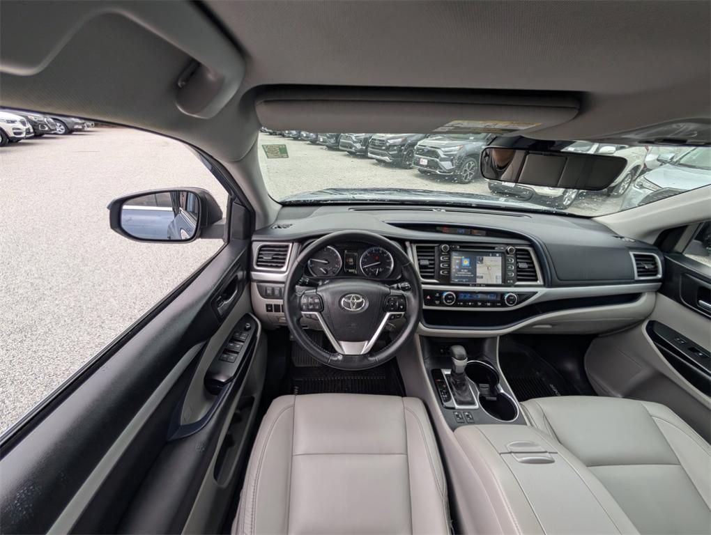 used 2018 Toyota Highlander car, priced at $24,988