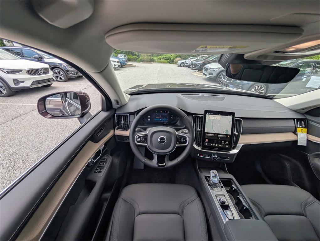 new 2025 Volvo XC90 Plug-In Hybrid car, priced at $76,895