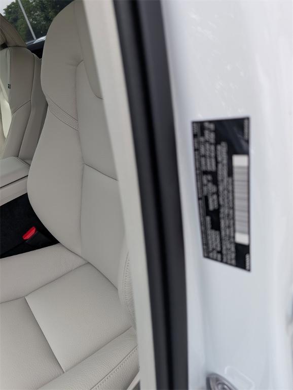 new 2025 Volvo XC60 Plug-In Hybrid car, priced at $53,485