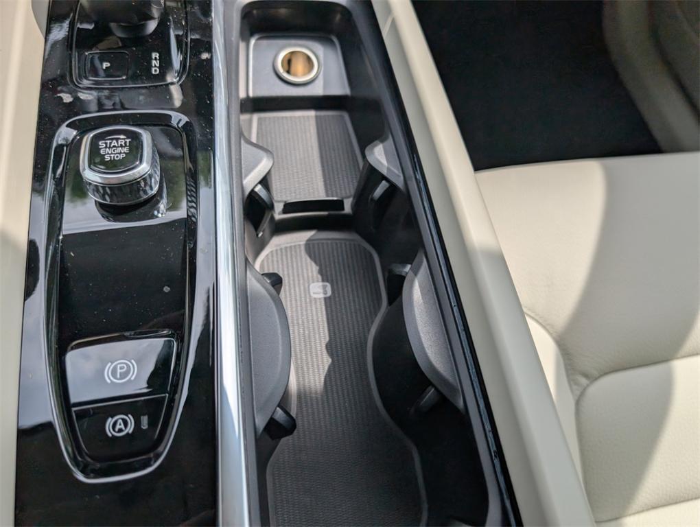 new 2025 Volvo XC60 Plug-In Hybrid car, priced at $53,485