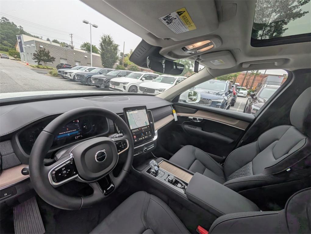 new 2025 Volvo XC90 Plug-In Hybrid car, priced at $72,805