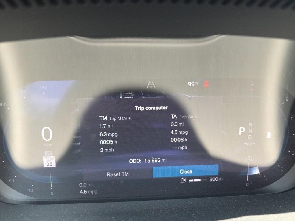used 2025 Volvo XC40 car, priced at $32,670