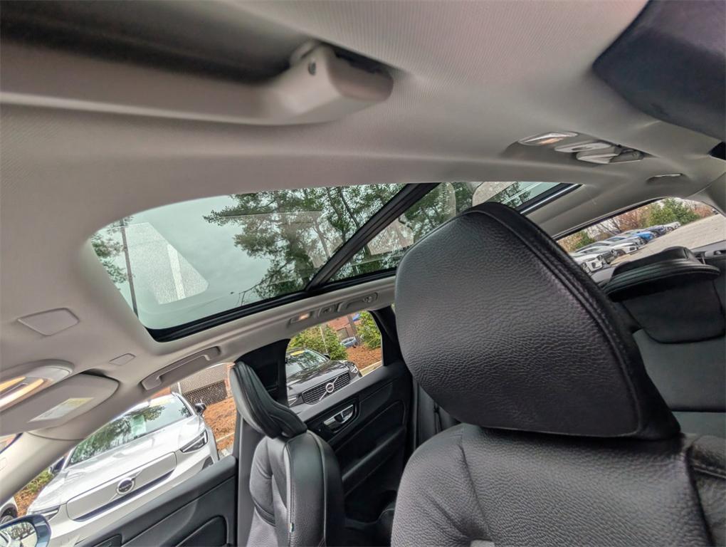 used 2023 Volvo XC60 car, priced at $32,970