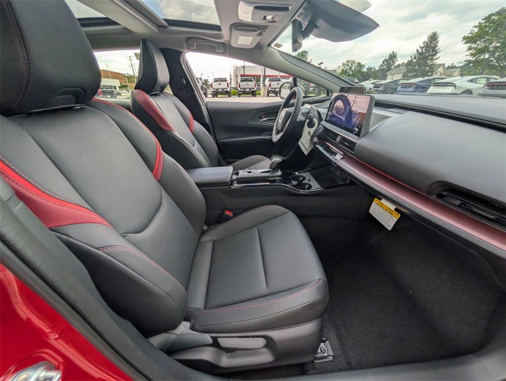 new 2025 Toyota Prius Plug-In Hybrid car, priced at $40,589