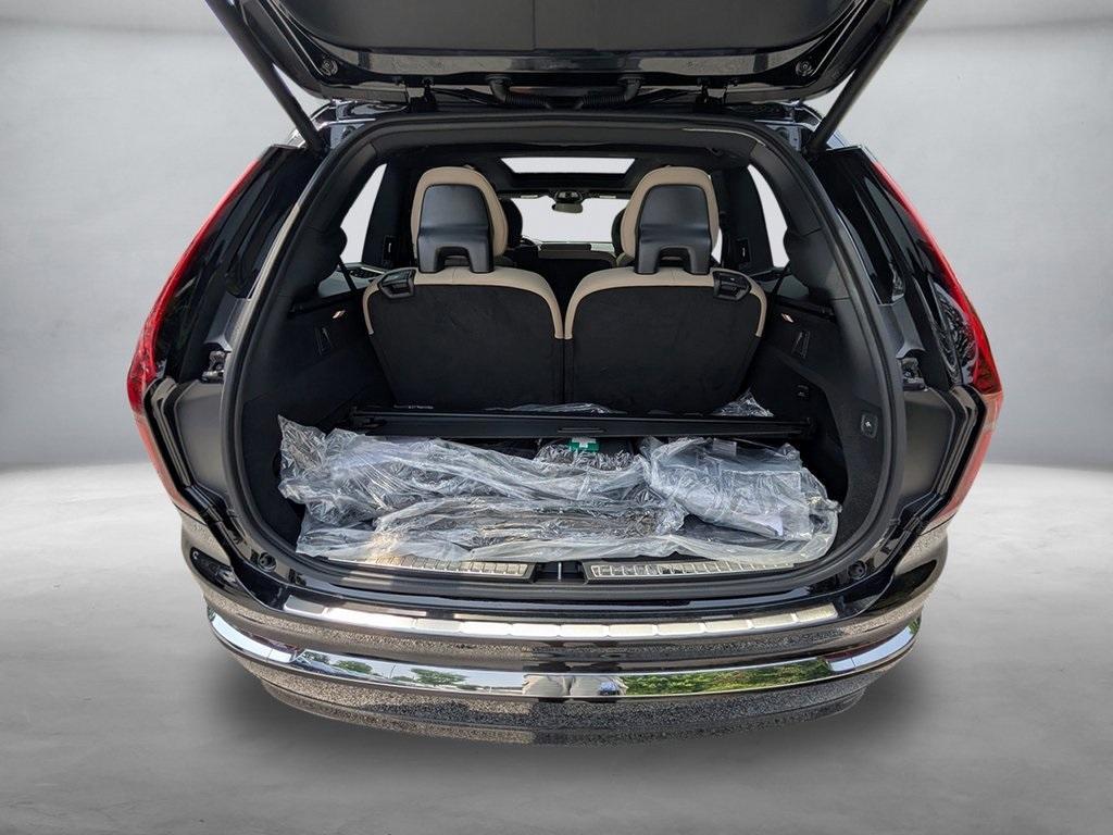 new 2025 Volvo XC90 Plug-In Hybrid car, priced at $79,945