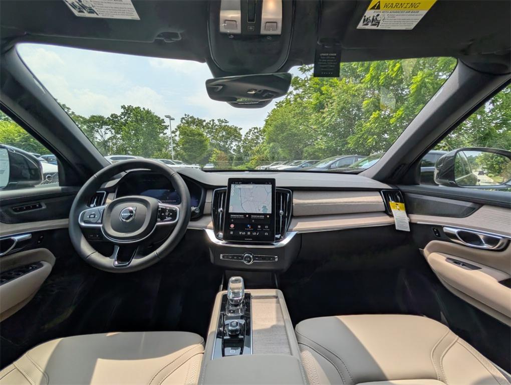 new 2025 Volvo XC90 Plug-In Hybrid car, priced at $79,945