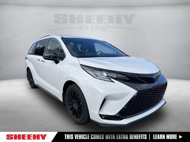 used 2023 Toyota Sienna car, priced at $48,988