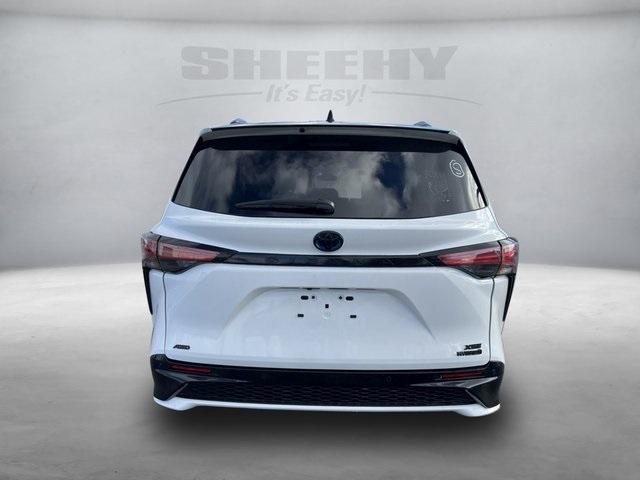 used 2023 Toyota Sienna car, priced at $48,988