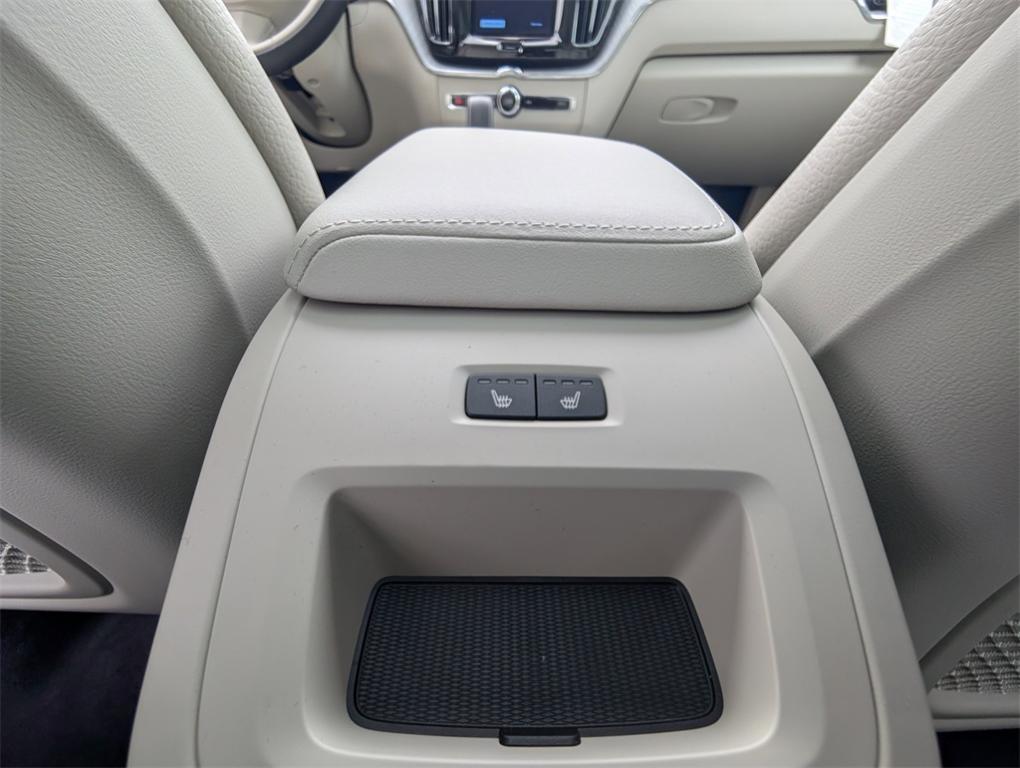new 2025 Volvo XC60 Plug-In Hybrid car, priced at $66,260