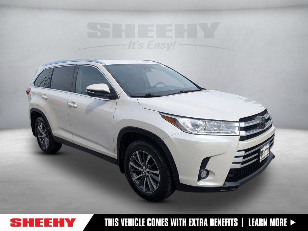 used 2019 Toyota Highlander car, priced at $24,888
