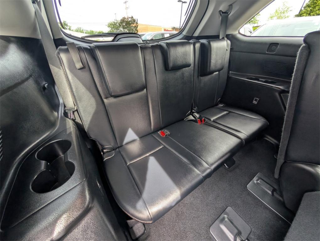 used 2019 Toyota Highlander car, priced at $24,888
