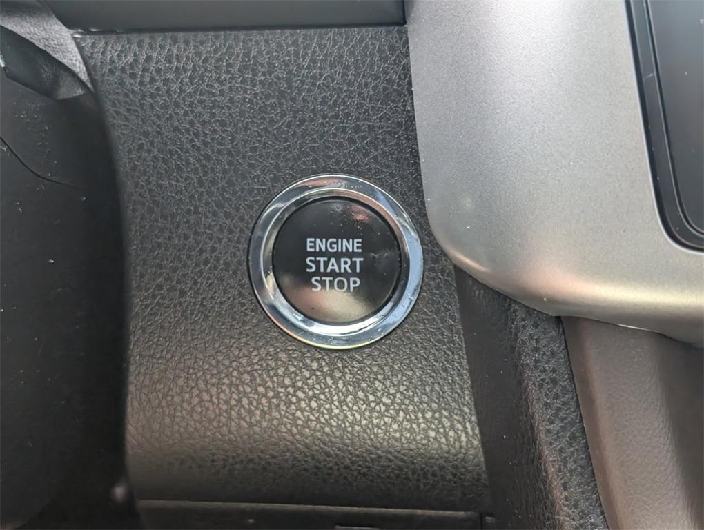 used 2019 Toyota Highlander car, priced at $24,888
