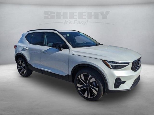 new 2025 Volvo XC40 car, priced at $48,790