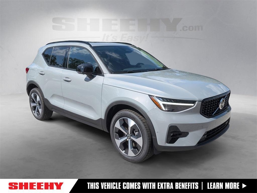 new 2026 Volvo XC40 car