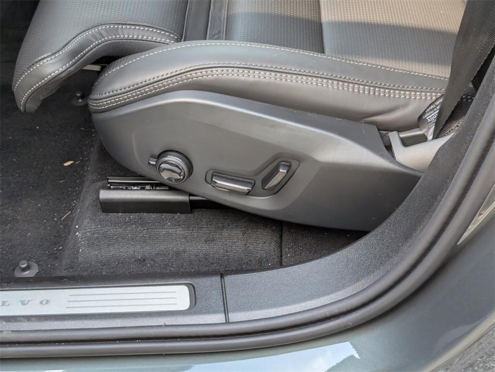 new 2026 Volvo XC60 car