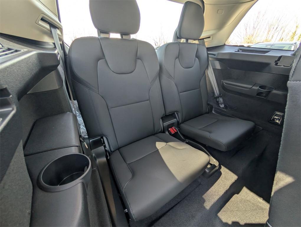 new 2025 Volvo XC90 Plug-In Hybrid car, priced at $76,805