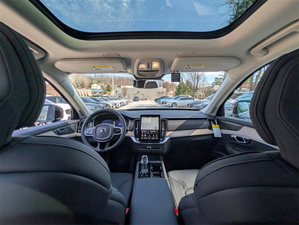 new 2025 Volvo XC90 Plug-In Hybrid car, priced at $76,805