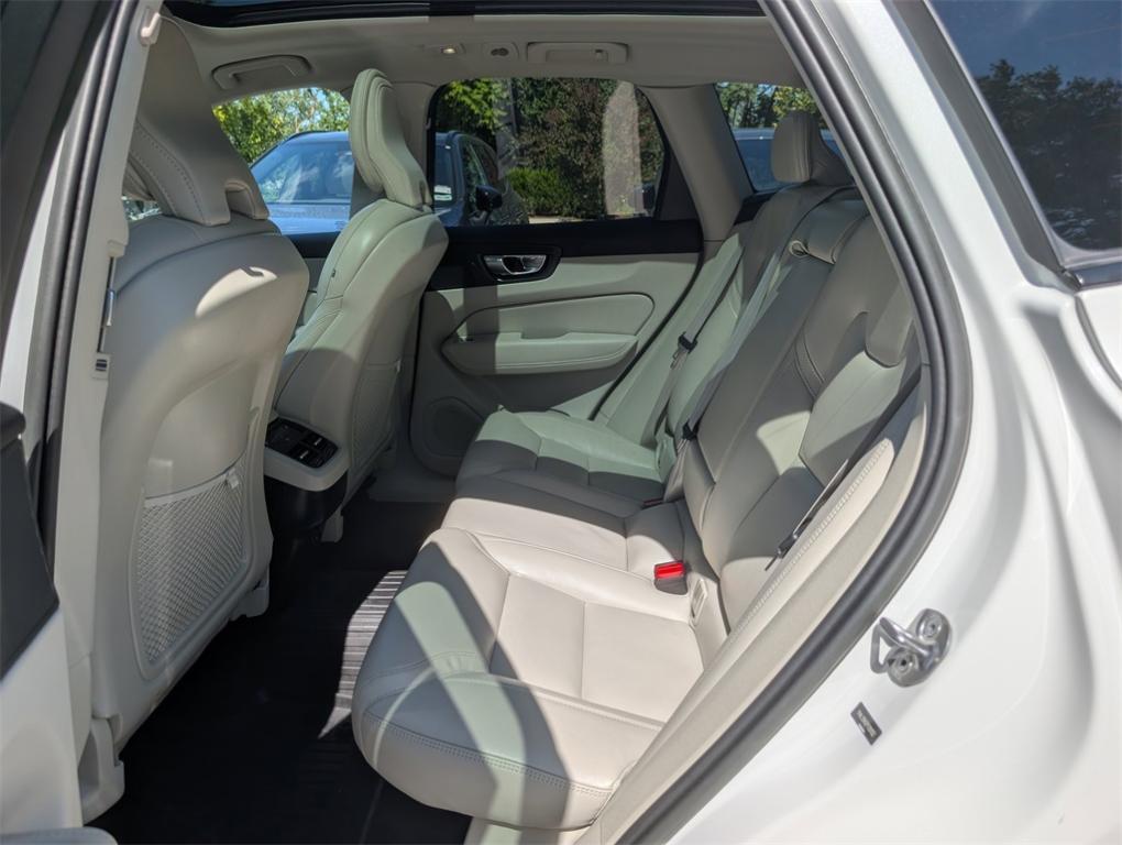 used 2023 Volvo XC60 car, priced at $36,970