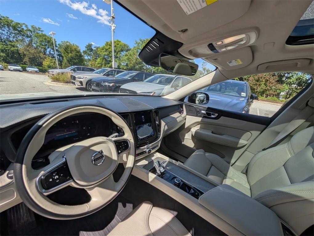 used 2023 Volvo XC60 car, priced at $36,970