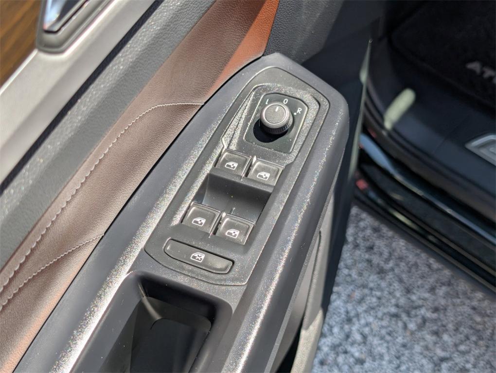 used 2021 Volkswagen Atlas car, priced at $23,970
