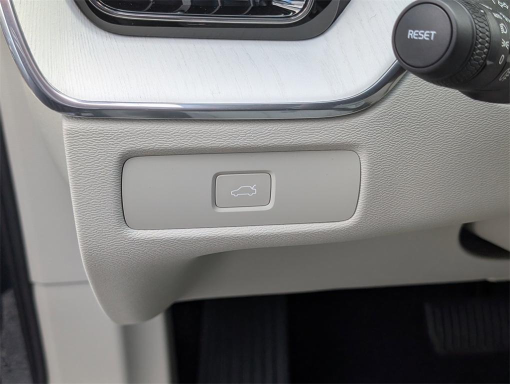 new 2026 Volvo XC60 car